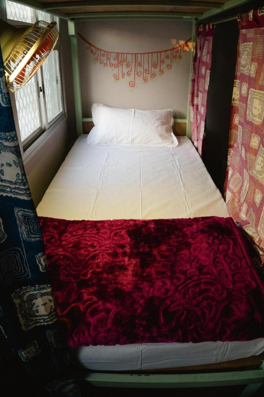 Good Vibes Hostel Varanasi Exterior foto