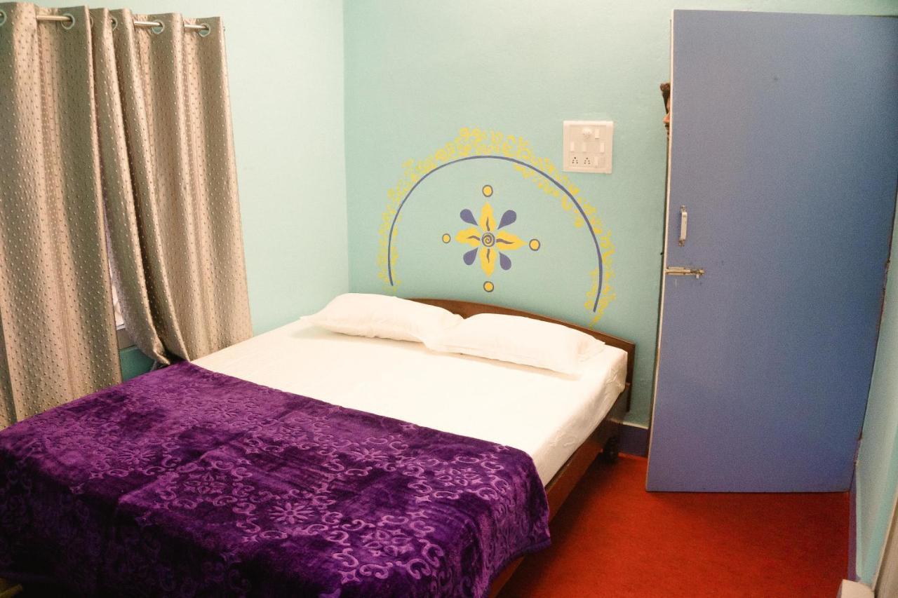 Good Vibes Hostel Varanasi Exterior foto