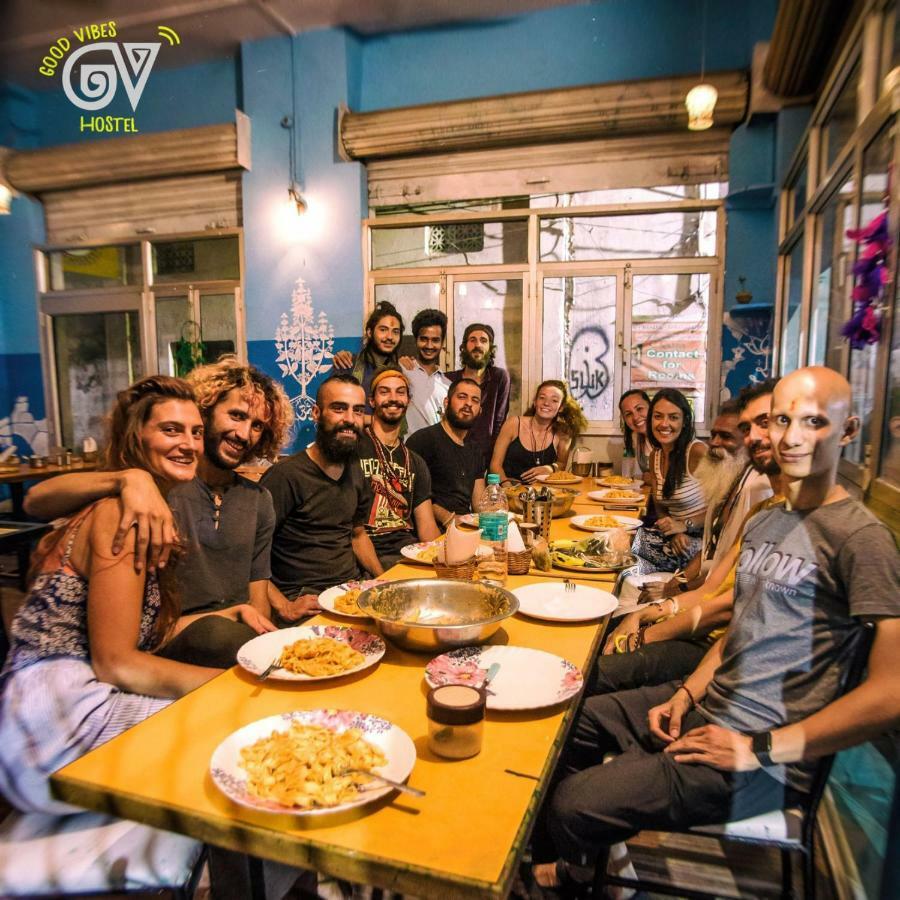 Good Vibes Hostel Varanasi Exterior foto